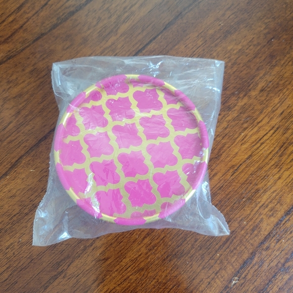 Letter D Necklace with earrings!💕 Silver. - Picture 5 of 6